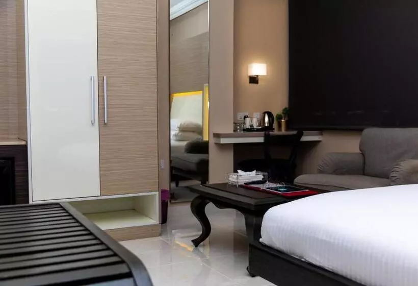 اتاق لوکس, Home Suites Boutique Hotel Freetown