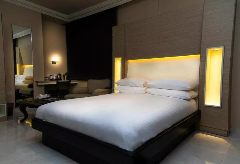 اتاق لوکس, Home Suites Boutique Hotel Freetown