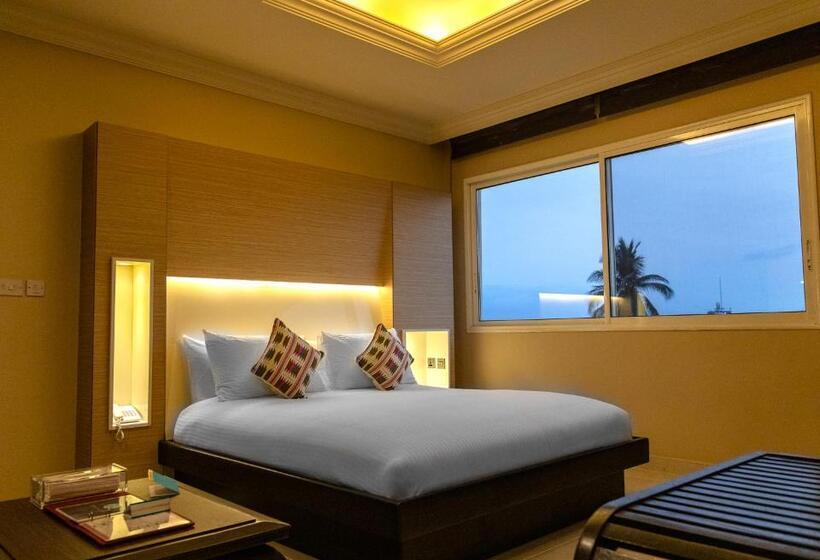 سوییت جونیور, Home Suites Boutique Hotel Freetown