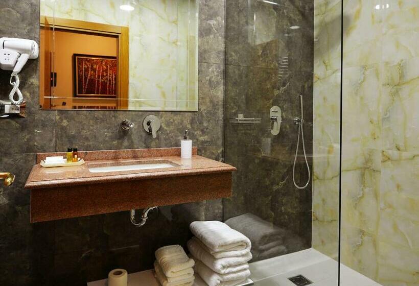 غرفة تنفيذية, Austria