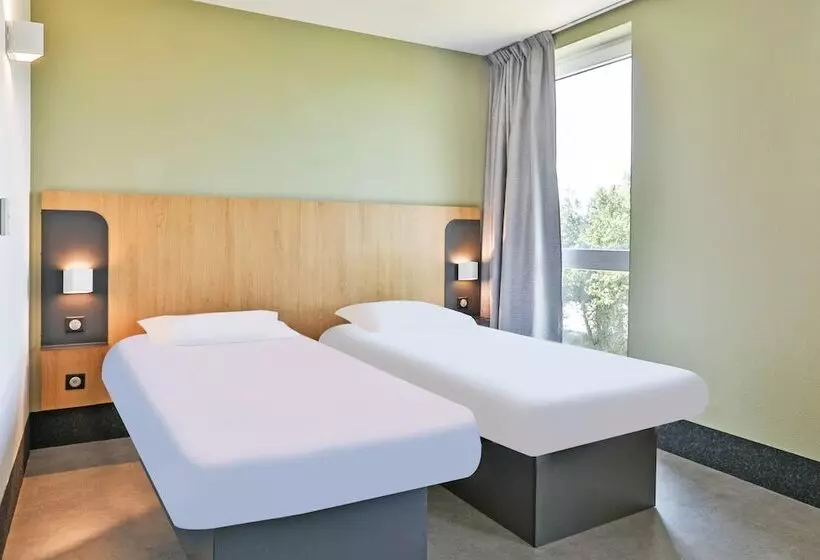 Standard-huone, B&b Hotel La Roche Sur Yon