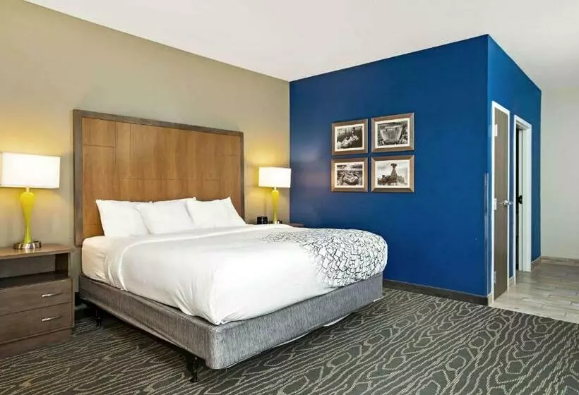 اتاق استاندارد با تخت بزرگ برای معلولان, La Quinta By Wyndham Page At Lake Powell