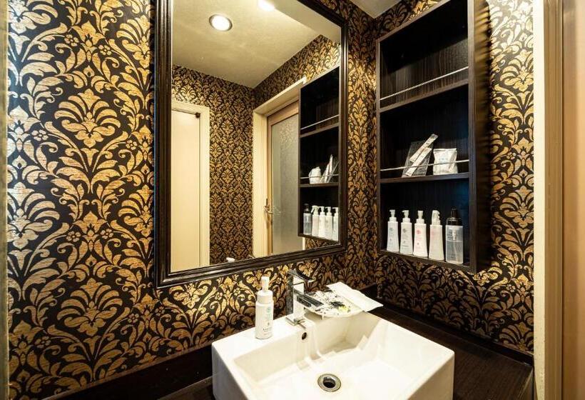 غرفة إقتصادية, Mint Osaka Airport