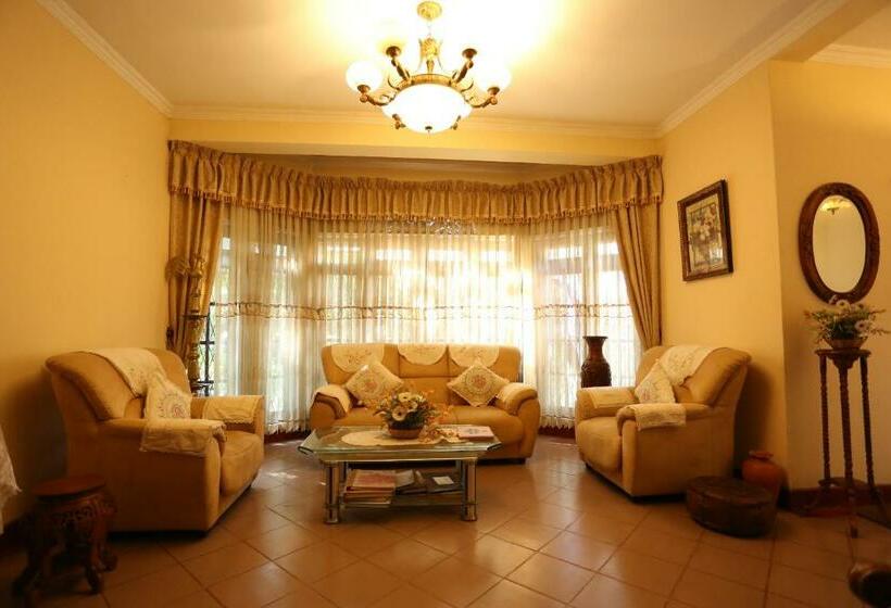 1-Bedroom Villa Garden View, Tree Breeze Inn