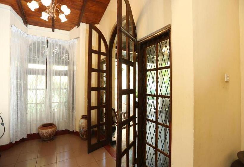 1 Bedroom Apartment, Tree Breeze Inn