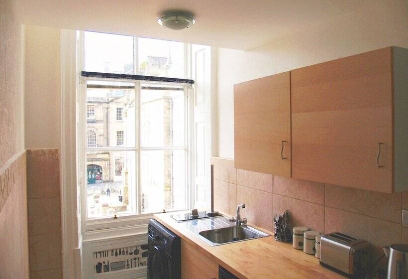 带2个卧室的公寓, Niddry Street Apartments Edinburgh