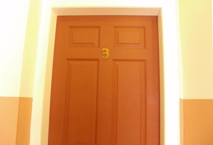 带2个卧室的公寓, Niddry Street Apartments Edinburgh