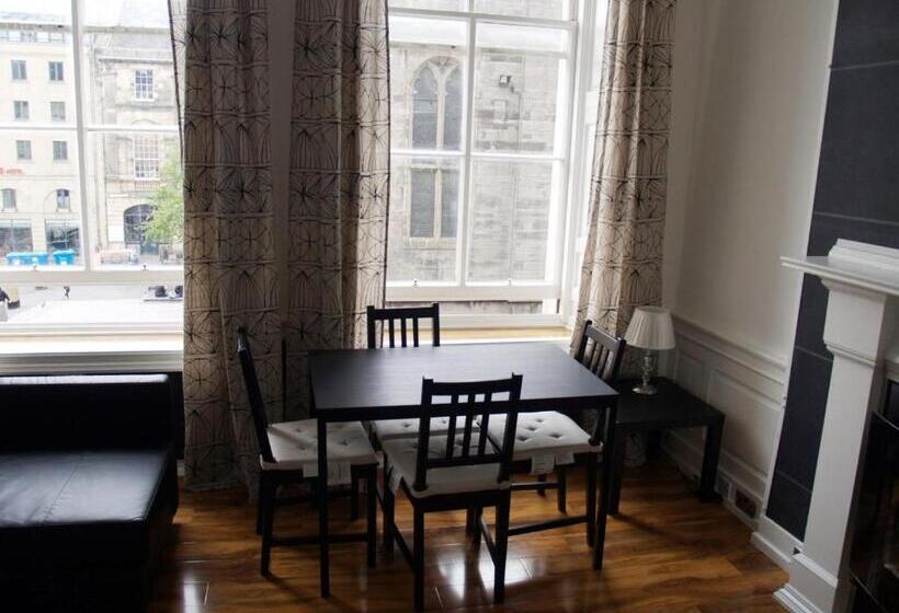 带2个卧室的公寓, Niddry Street Apartments Edinburgh