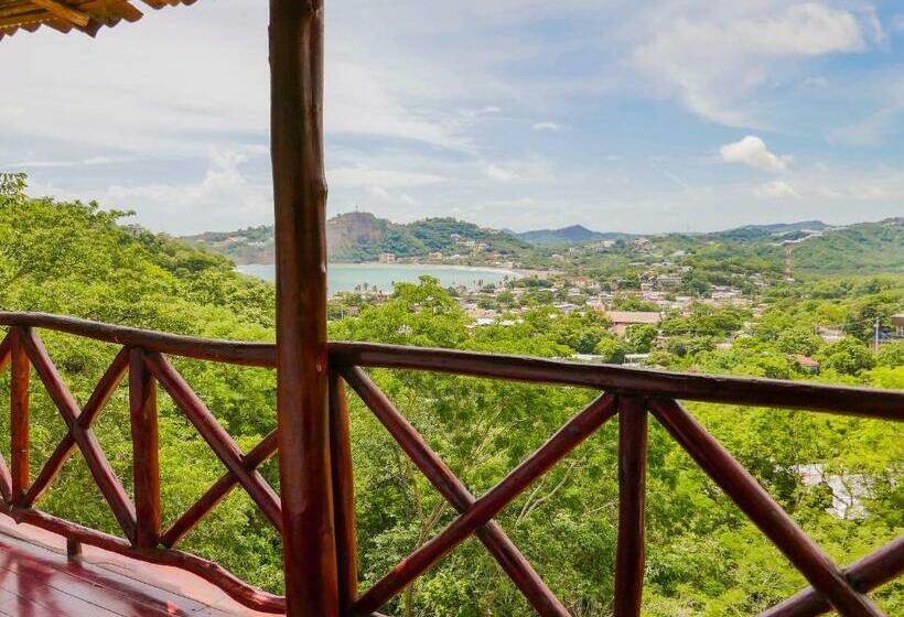 بانگلوی استاندارد با چشمانداز دریا, Casa Andalucia