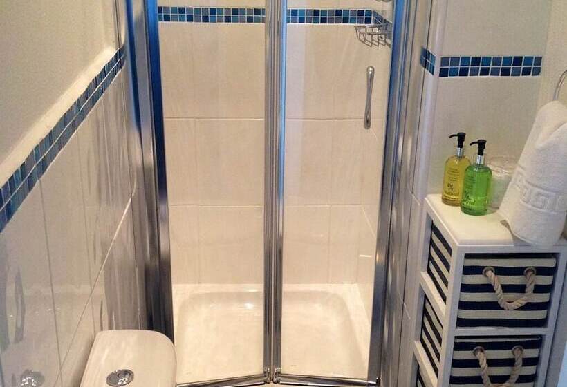 수피리어 룸, Yacht Bay View