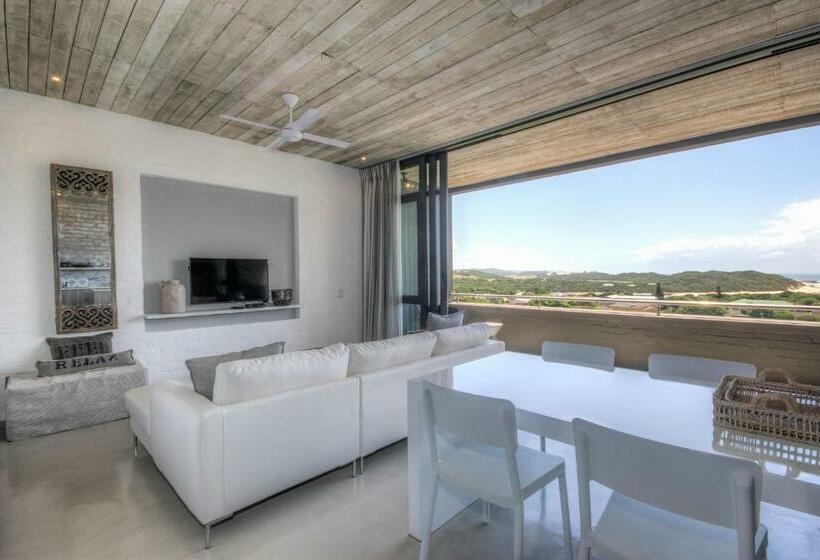 جناح, The House Quarters