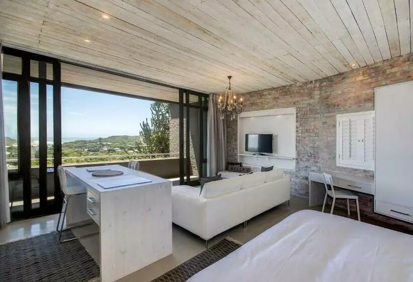 Sviitti, The House Quarters