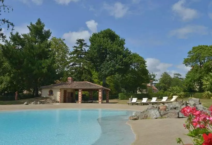 ベーシックルーム, B&b Domaine De La Corbe