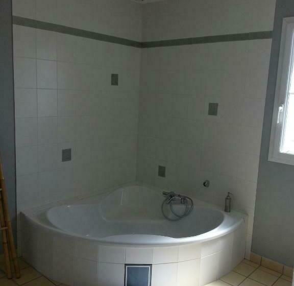 标准间带游泳池, B&b La Difference