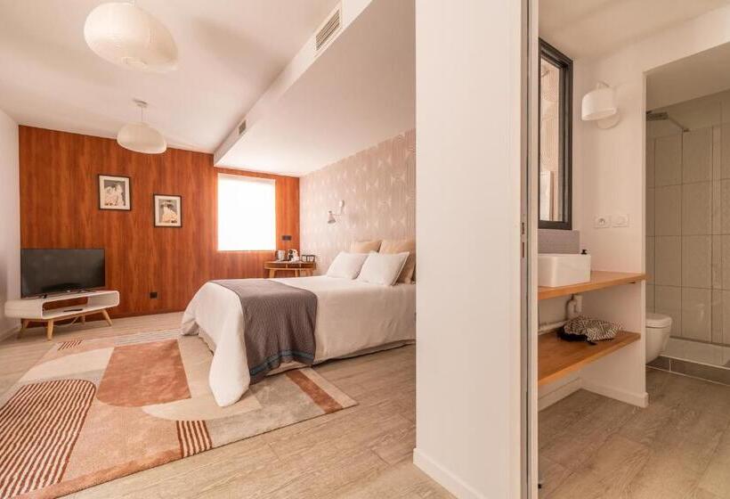 스탠다드 룸 킹사이즈 침대, B&b La Maison De Julia