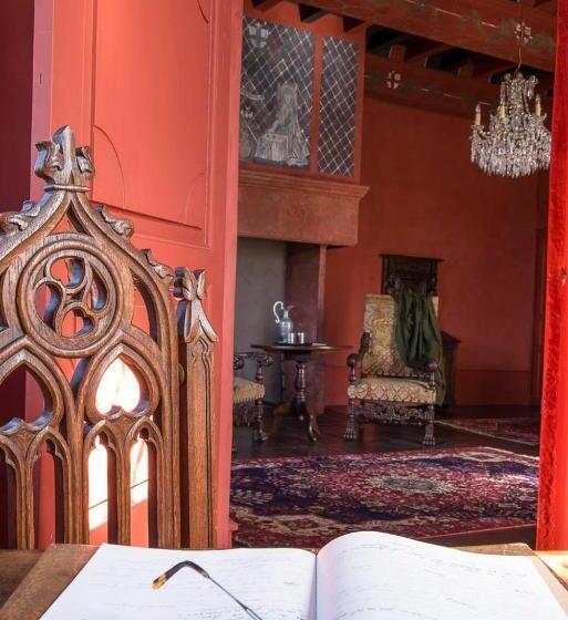 디럭스 주니어 스위트, Chateau De Canac