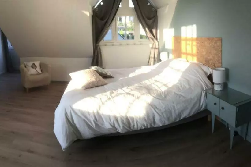 オーシャンビュースタンダードルーム, La Villa