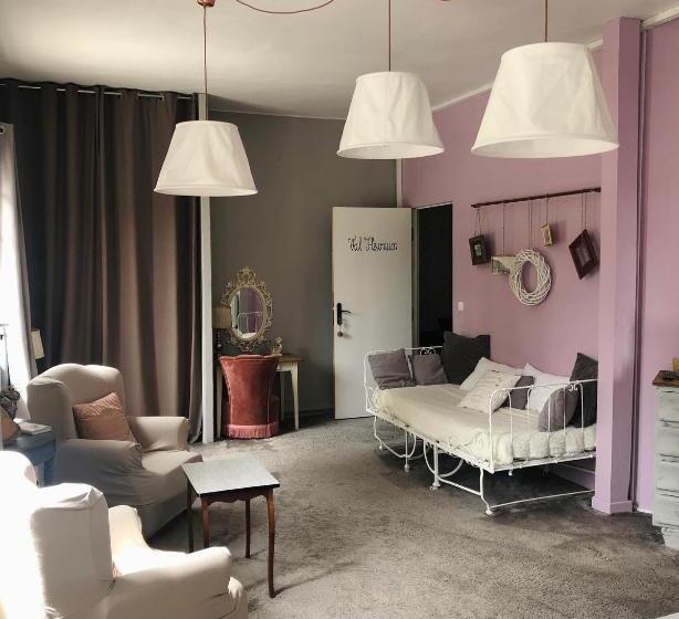 套房, La Villa