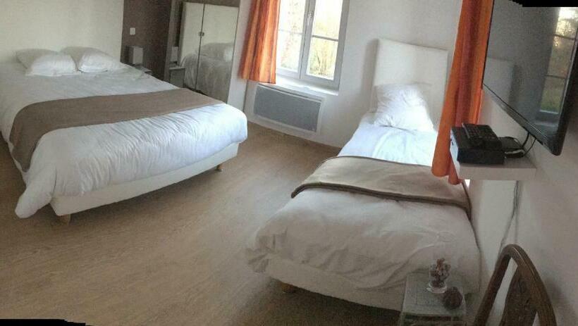 חדר קומפורט לשלושה, Parc Waechter