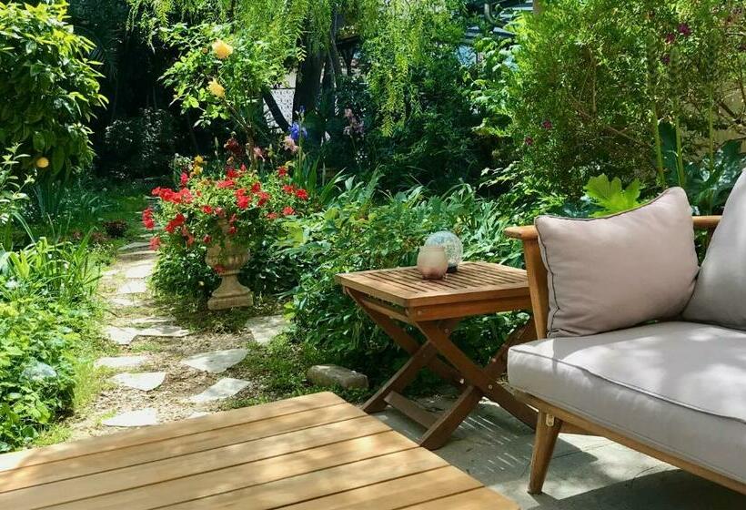 Люкс Повышенной Комфортности, Villa Prétorina