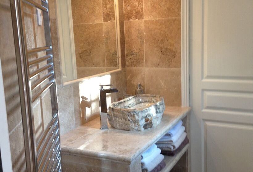 Люкс Повышенной Комфортности, Villa Prétorina