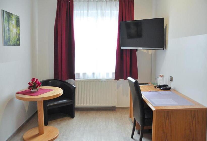 高级单人间, Garni Hotel Alber