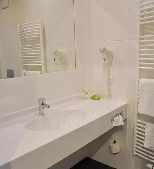 スーペリアシングルルーム, Garni Hotel Alber