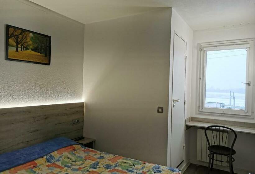 חדר סטנדרט, Alpha