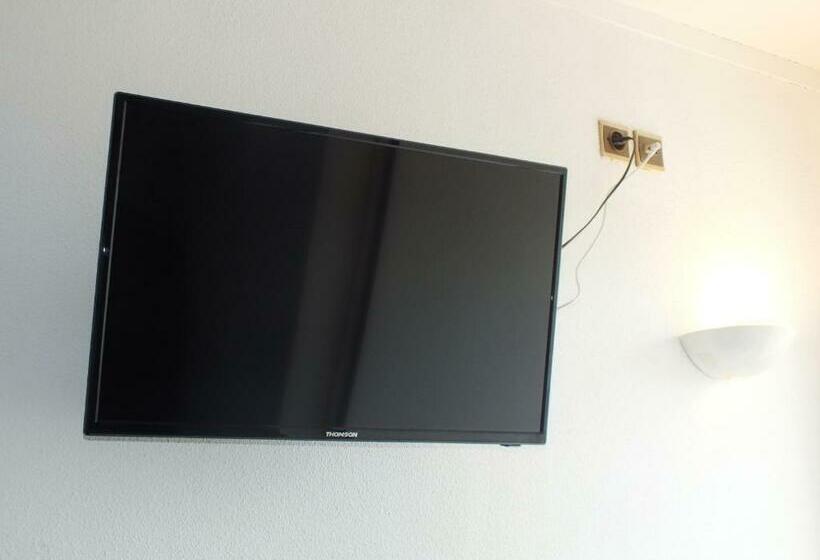 חדר סטנדרט, Alpha