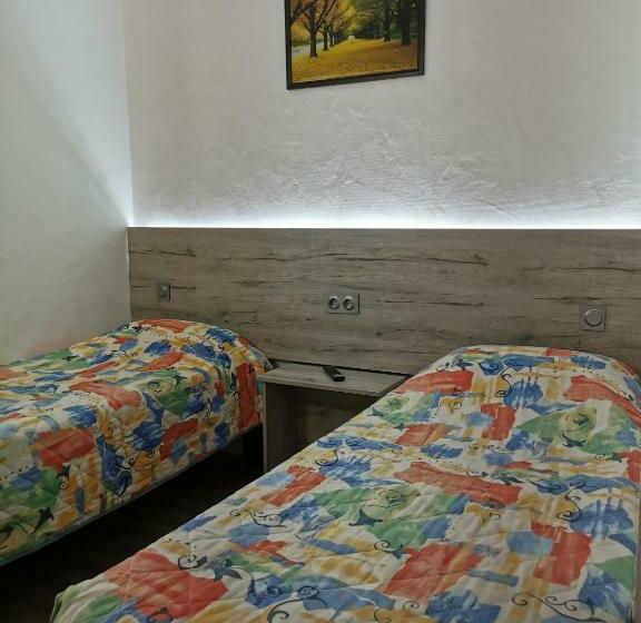 חדר סטנדרט, Alpha