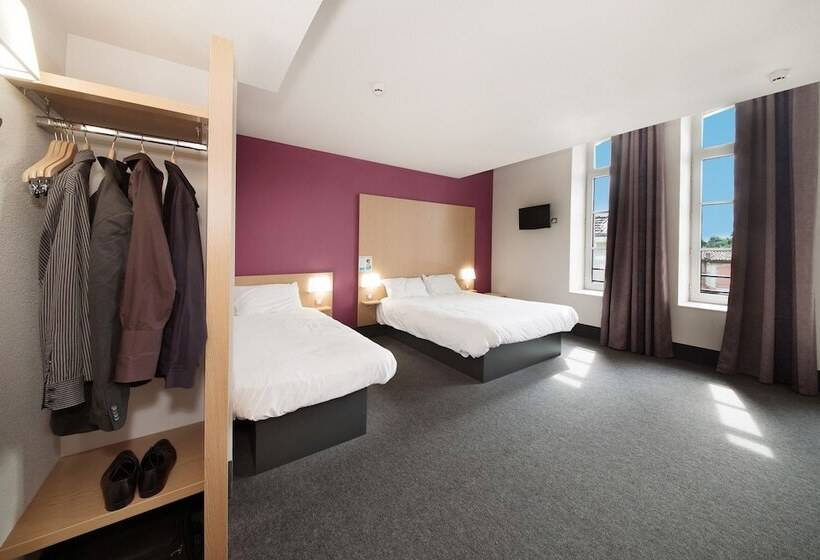 Номер Стандарт Трехместный, B&b Hotel Castres Centre Gambetta