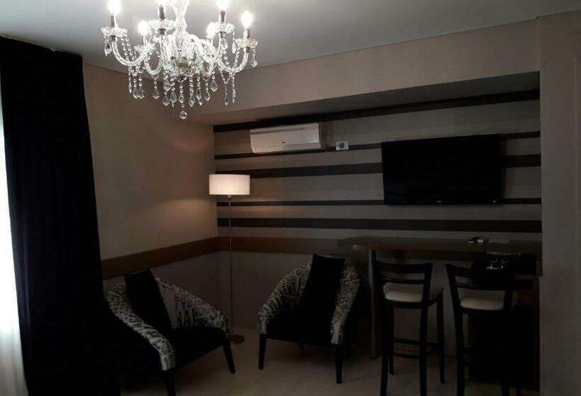 Люкс Повышенной Комфортности, Fábrica