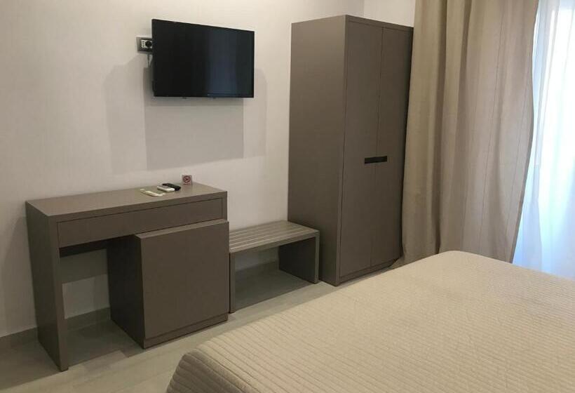 اتاق استاندارد با چشم‌انداز دریا, Golden View Residence