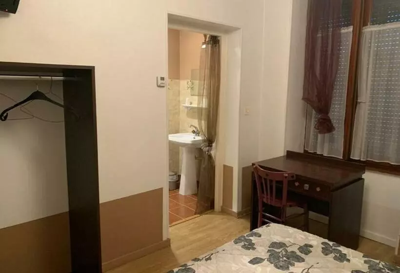 浴室共有のエコノミールーム, Hôtel Le Cosy