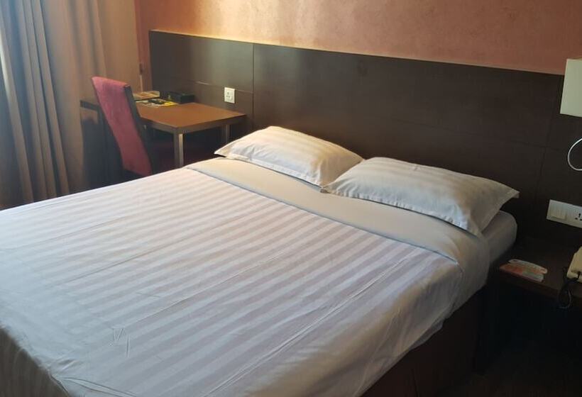 غرفة قياسية, Malaysia