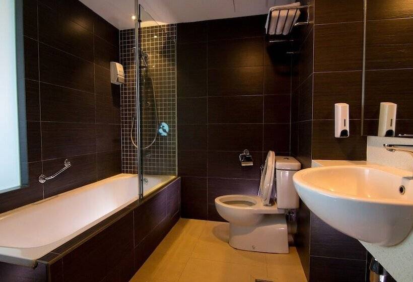 غرفة سوبيريور, Malaysia