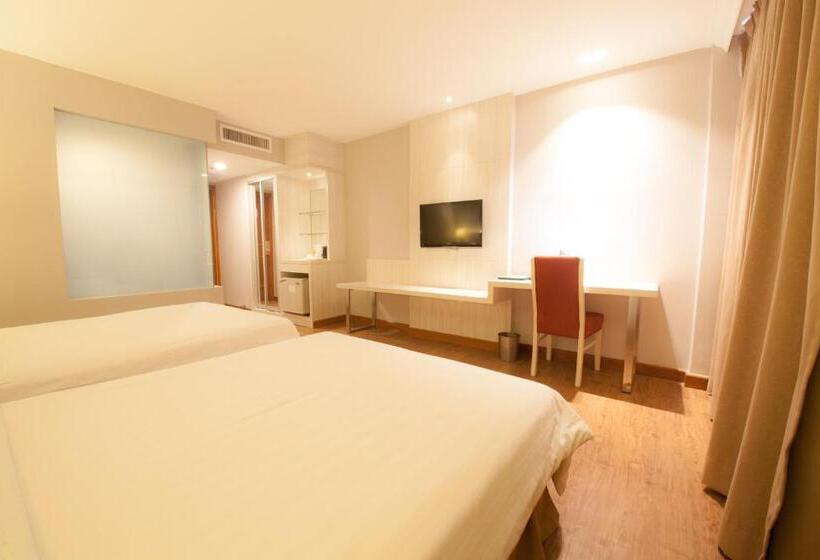 غرفة ديلوكس, Malaysia