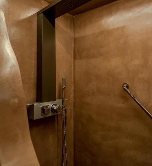 غرفة سوبيريور, Meteora