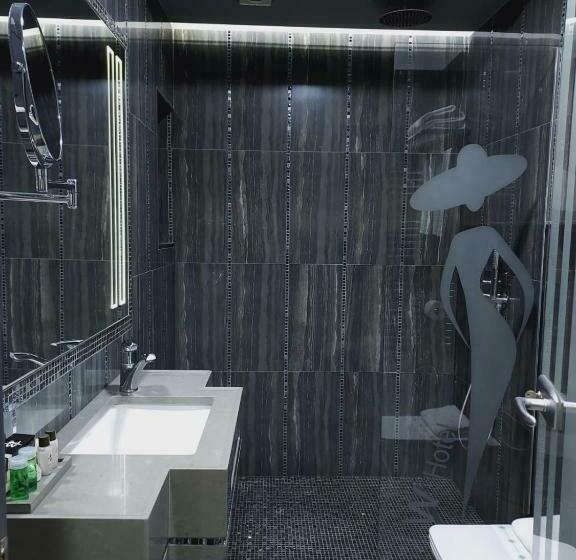 Standard Room, New W