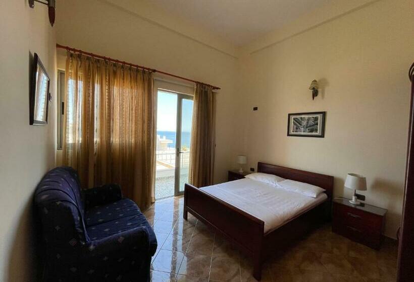 ２ベッドルームアパートメント, The First Hotel Saranda
