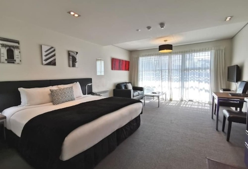 管理人员工作室, 315 Euro Motel And Serviced Apartments