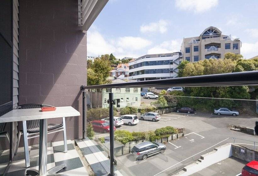 管理人员工作室, 315 Euro Motel And Serviced Apartments