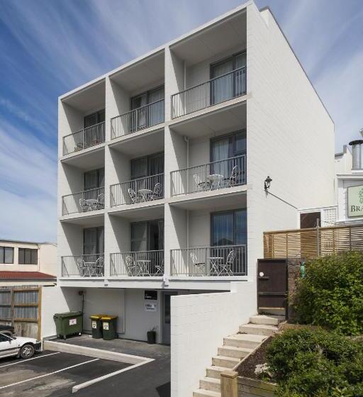 标准工作室, 315 Euro Motel And Serviced Apartments