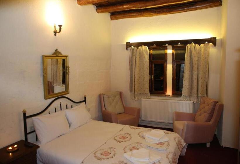 اتاق لوکس, Unicorn Cave