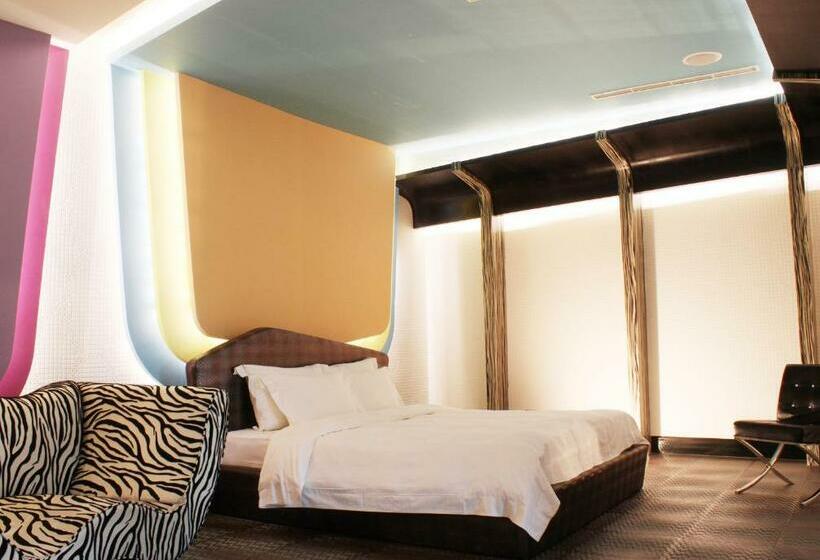 سوییت, Allur Boutique Motelyilan Branch