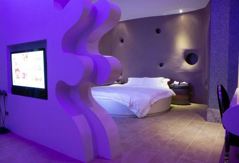 سوییت, Allur Boutique Motelyilan Branch