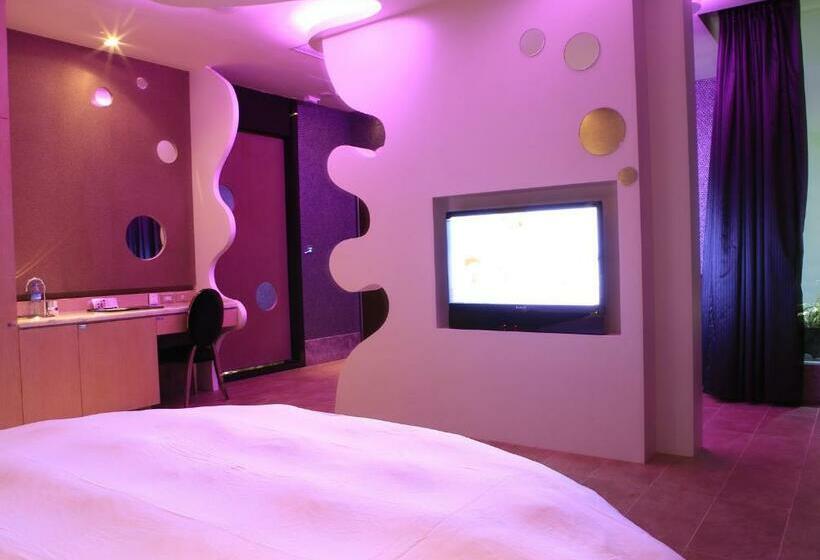 سوییت, Allur Boutique Motelyilan Branch