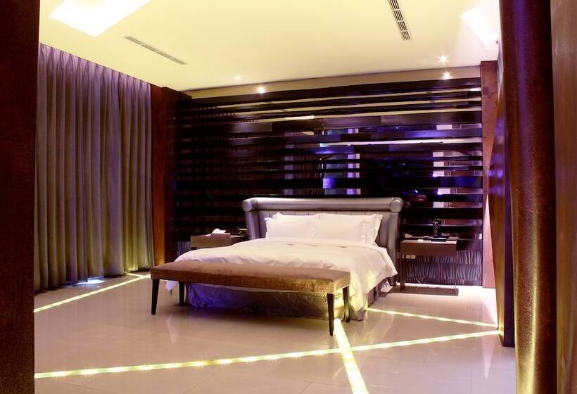 سوئیت پرزیدنت, Allur Boutique Motelyilan Branch