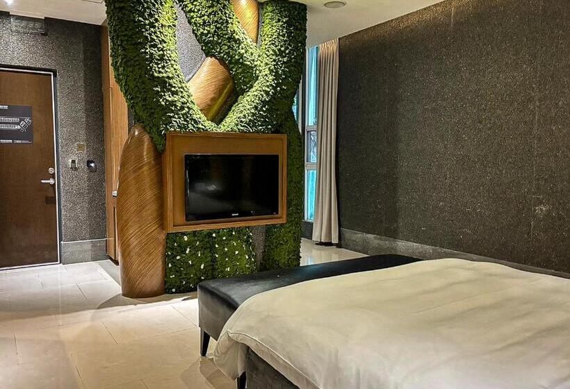 سوییت, Allur Boutique Motelyilan Branch