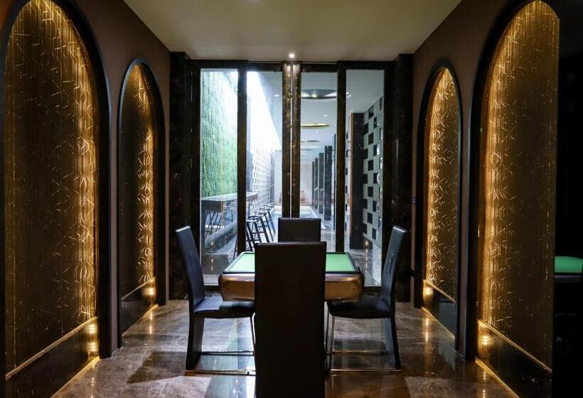 سوئیت پرزیدنت, Allur Boutique Motelyilan Branch